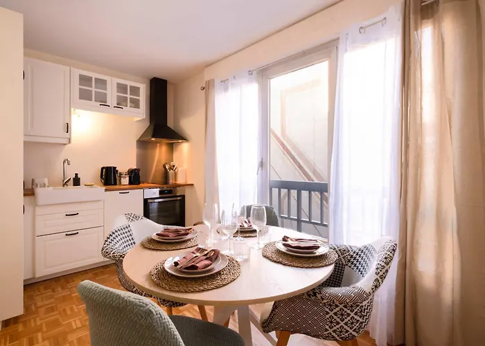 Modern Flat With Balcony Opera & Saint-lazare Daire *