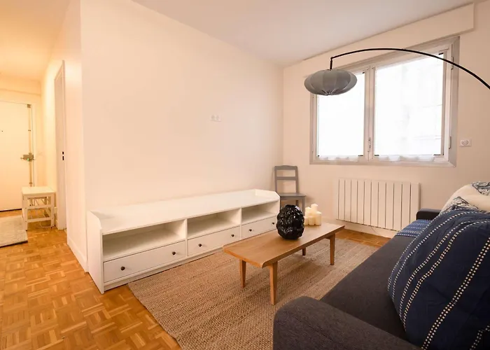 Modern Flat With Balcony Opera & Saint-lazare *